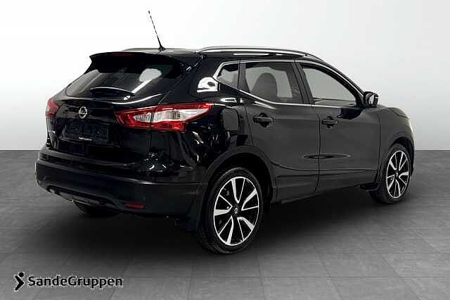 Nissan Qashqai 1,6 dCi 130 Tekna 4x4