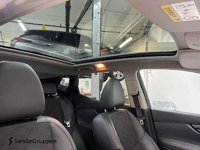 Nissan Qashqai 1,6 dCi 130 Tekna 4x4